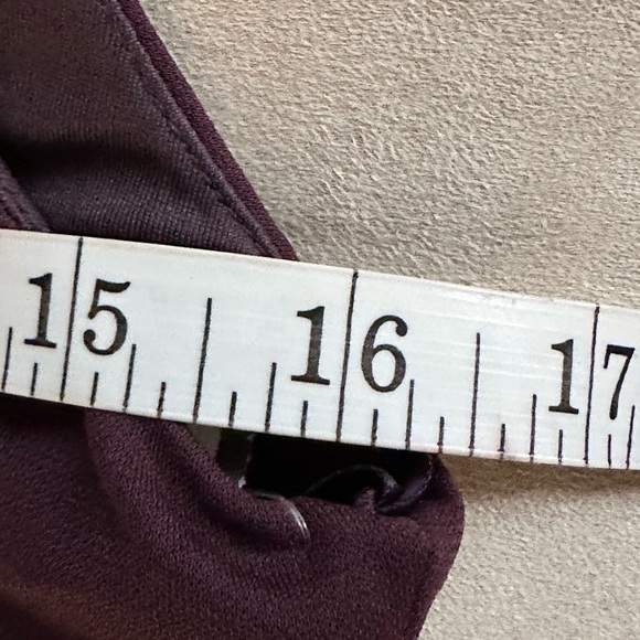 Elegant Halston  Sleeveless Maroon  Dress - Picture 7 of 8